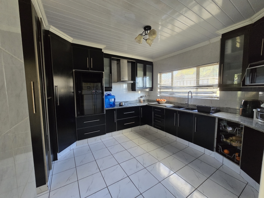 3 Bedroom Property for Sale in Haven Hills Eastern Cape